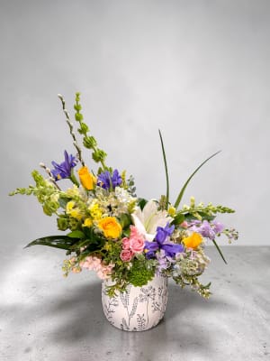 Modern Spring Flower Bouquet