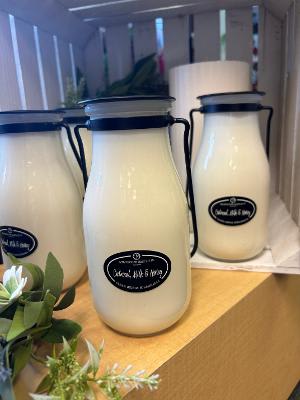 Milkhouse Candle Flower Bouquet