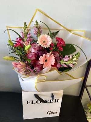Power Bloom Flower Bouquet