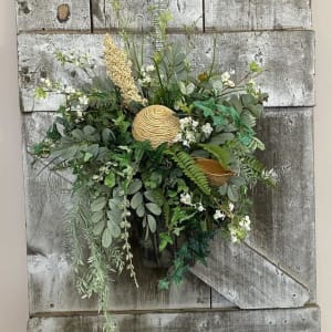 Weathered Welcome Metal & Silk (Artificial) Floral Wall Hangers Flower Bouquet