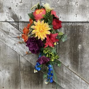 Cheerful Day Swags Flower Bouquet