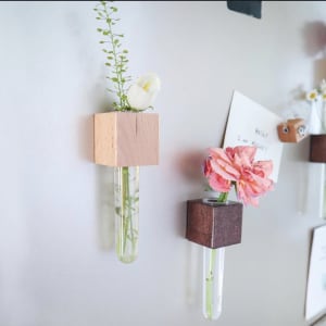 Mini Vase Magnet (Beech or Walnut) Flower Bouquet