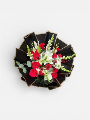 Ramos Mixed Red & White Flowers Flower Bouquet