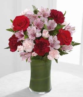 Love in Bloom by FTD Flower Bouquet