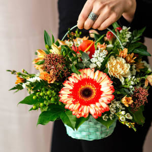 Blooming Spring Basket - Strawberry Sunshine