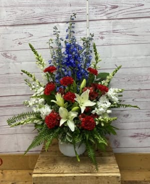 Patriotic Memorial Traditional Arrangement