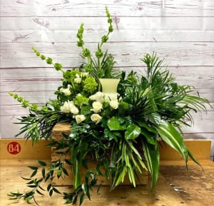 Green Garden Fresh Cremation Urn Arrangement