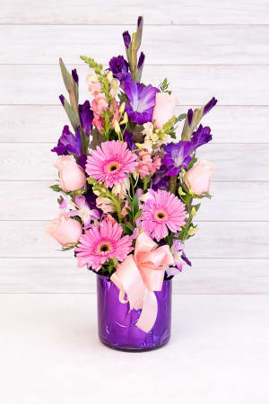 Sweet and Warm Remembrance Table Arrangement Flower Bouquet