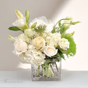 Petite Elegance Flower Bouquet