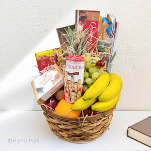 Snackin' Basket Flower Bouquet