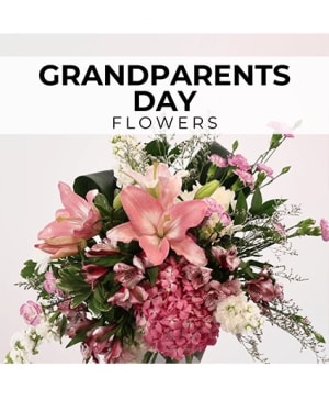 GRANDPARENTS DAY FLORIST’S PICK
DESIGNER'S CHOICE Flower Bouquet