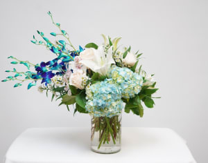 AF-29 Arreglo de orquideas, hortensia, alstroemerias, rosas y lirios Flower Bouquet