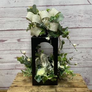 Angelic Abundant Silk (Artificial) Lanterns Flower Bouquet