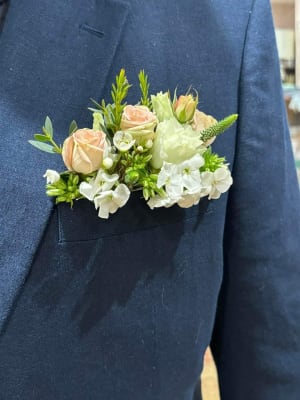 Pocket Square Boutonniere Flower Bouquet