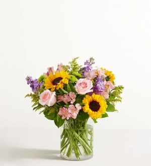 Garden of Grandeur™ Flower Bouquet