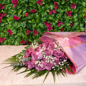 Wrapped Roses Bouquet - Presentation Style w/ Babies Breath