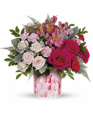 Mom's Tender Reflections Flower Bouquet