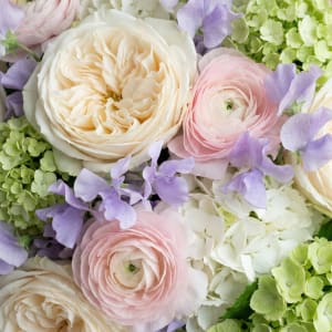 MOTHER'S PETITE Flower Bouquet