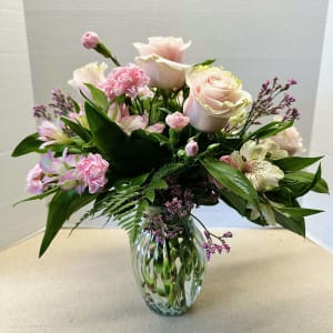 COLONIAL LOVE MOM BOUQUET Flower Bouquet