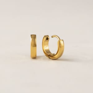 Maya 13mm Hoops Flower Bouquet