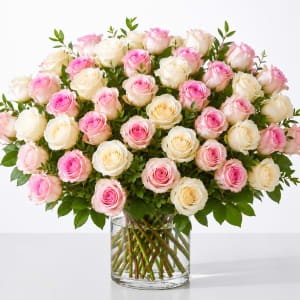 Champagne Roses Flower Bouquet