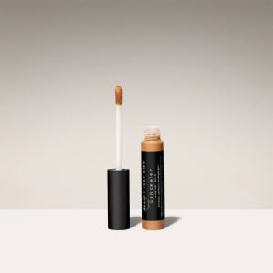 Concealer Flower Bouquet