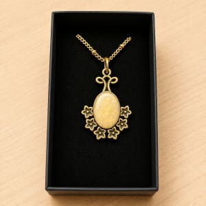 Resin Necklace Flower Bouquet