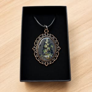 Resin Necklace Flower Bouquet