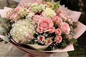 The Sweetheart Flower Bouquet