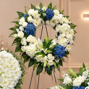 Blue Mixed 5 pc Set Flower Bouquet