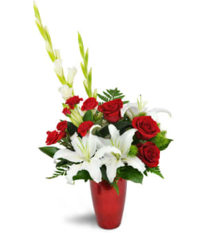Cupid's Kiss™ Flower Bouquet