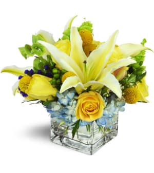 Sweet Seaside™ Flower Bouquet