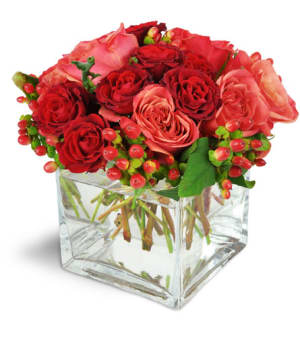 Love In Vogue™ Flower Bouquet