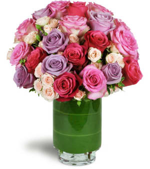 Sweetest Roses™ Flower Bouquet