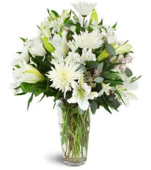 Snowy Elegance™ Flower Bouquet