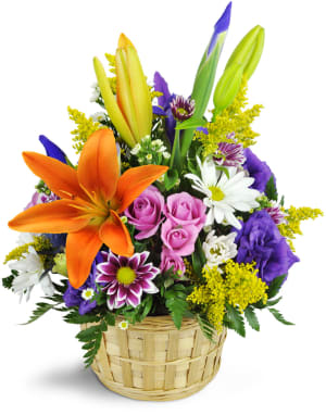 Ode to Springtime Basket™ Flower Bouquet