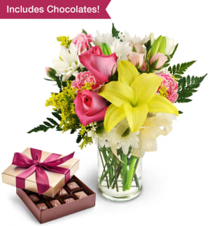 Sweet Pretty Petals Bundle Flower Bouquet