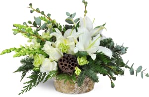 Modern Holiday Display™ Flower Bouquet