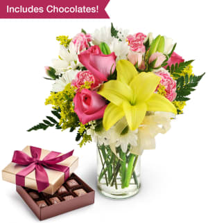 Sweet Pretty Petals Bundle Flower Bouquet
