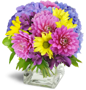 Showers of Sunbeams™ Flower Bouquet