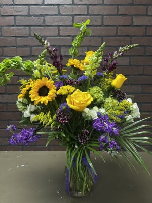 Bright Burst Flower Bouquet