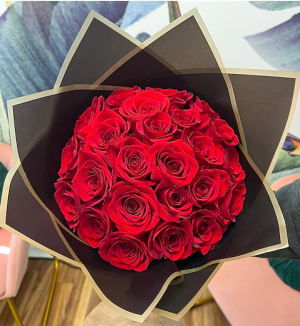 Dozen Red Roses - Handwrapped Bouquet Flower Bouquet