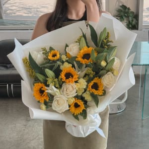 SUNNY DAY BOUQUET