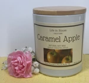 Natural Soy Candle Subscription Flower Bouquet