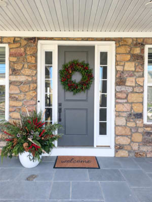 Holiday Porch Installation Flower Bouquet