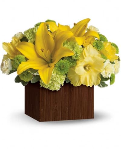 Teleflora's Winter Wilds Centerpiece