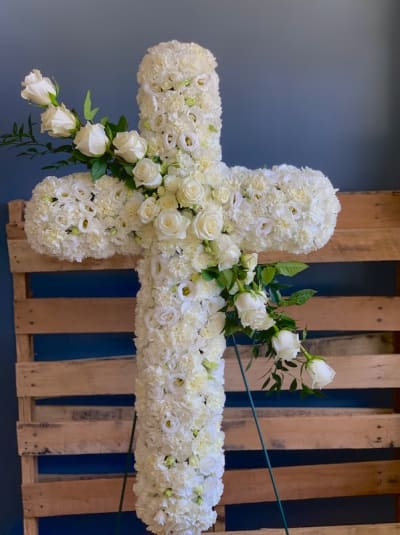 West Roxbury MA Sympathy Flowers Delivery - The Centerpiece Flower Shop