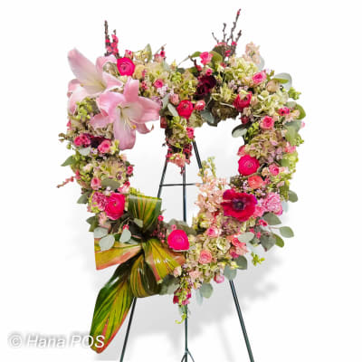 4 F, delux heart shaped sympathy wreath in Philadelphia, PA | Logan Floral  Designs and Gifts
