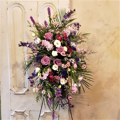 Florist 55407 | 55407 Flower Delivery by Cambridge Floral, Inc Florist