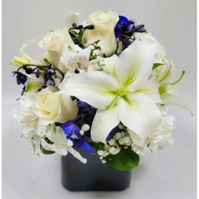 Florist 33308 | 33308 Flower Delivery by Oma's Garden Flower Shop